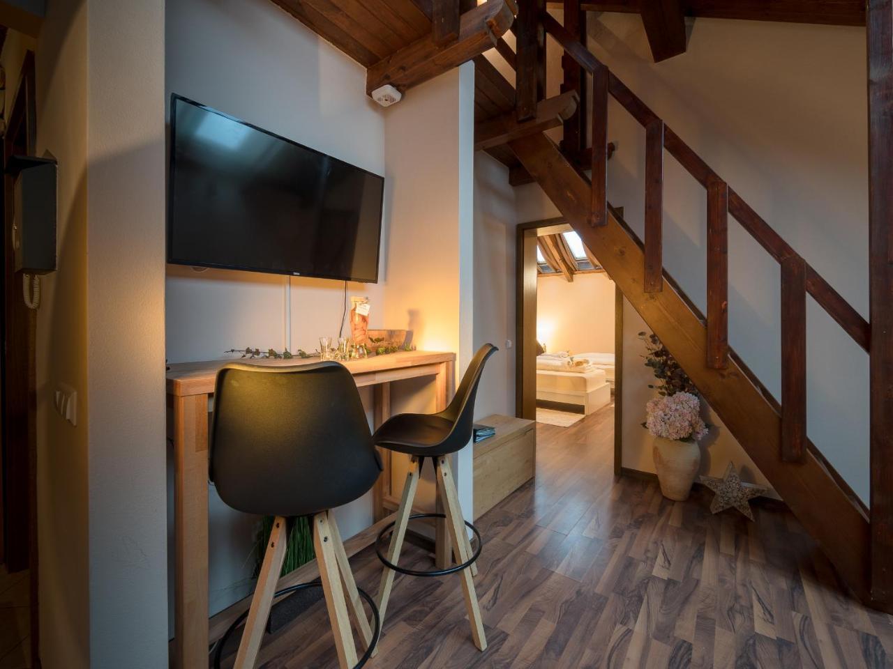 Vila Bovec Sky Mansard Apartment المظهر الخارجي الصورة