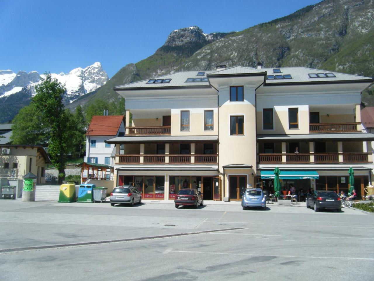 Vila Bovec Sky Mansard Apartment المظهر الخارجي الصورة
